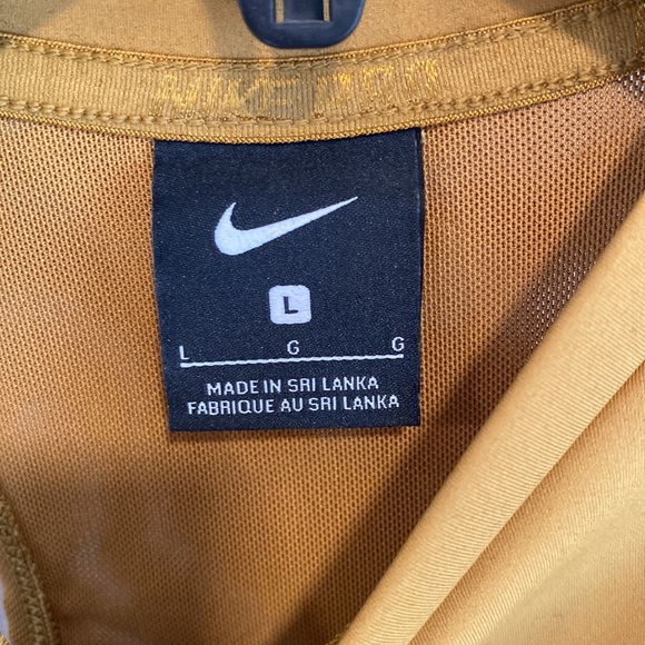 Nike Pro mustard sport bra top, size L - Picture 4 of 4